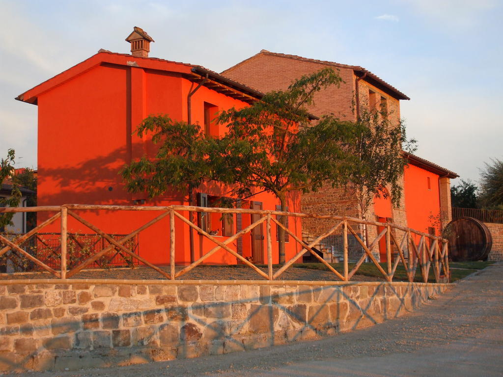 Agriturismo Borgo Stella モンテスペルトリ エクステリア 写真